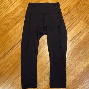 Cropped Lululemon Leggings